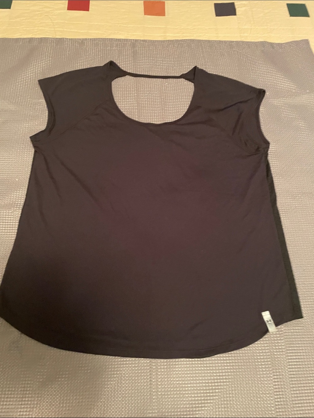 Under Armour Black Scoop Neck Tank Top